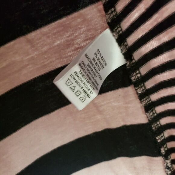 LOGO by Lori Goldstein Knit Stripe Top  Contrast Side Long Sleeve shirt - Picture 6 of 8